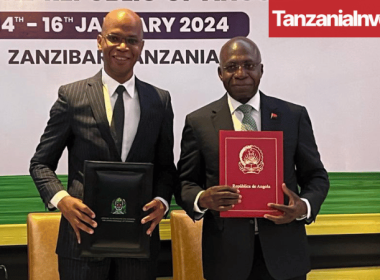 January Makamba, Tanzania's Minister of Foreign Affairs and East African Cooperation, with Angola's Minister of Foreign Affairs, Téte António.