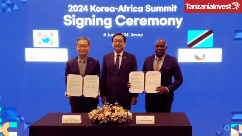 Stamico of Tanzania and Komir of Korea signing MOU for cooperation in minerals