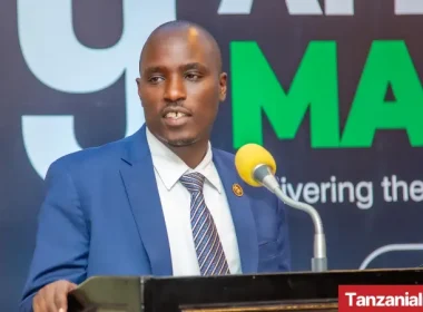 Hon. Biteko at the clean cooking energy conference