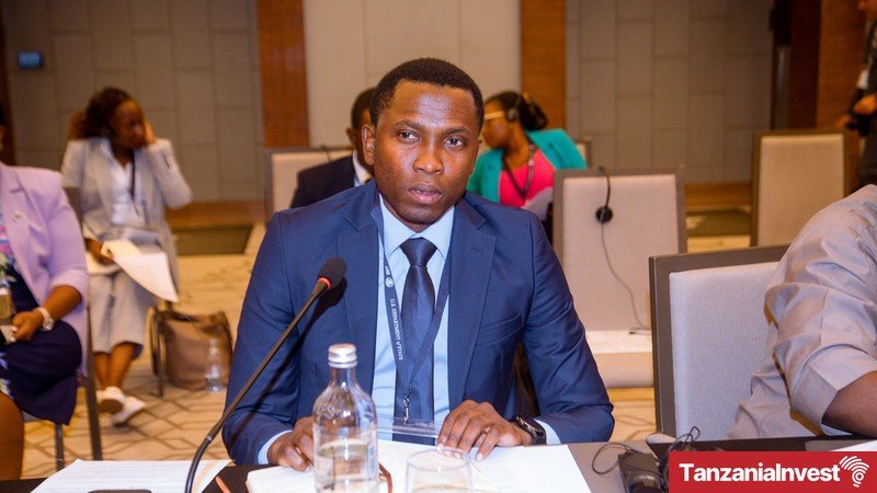 Deputy Finance Minister Laurent Luswetula speaks at the High-Level Ministerial Forum on healthcare investment in Nairobi